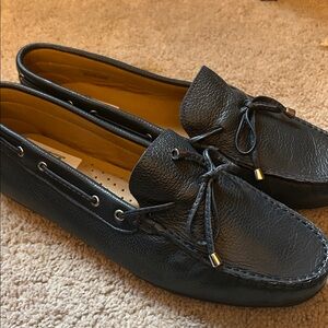 Woman’s 11 Elegant Blue Leather Loafers